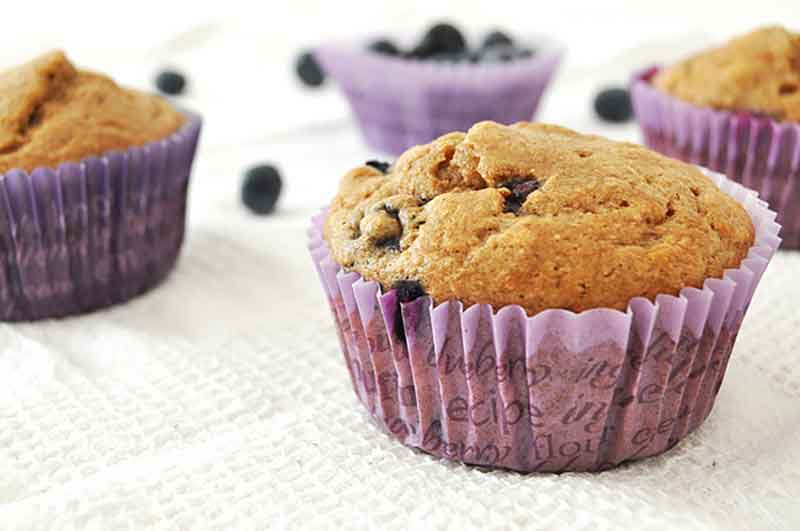 Bananen-Heidelbeer-Muffins ohne Fett | Miss Ju Bananen-Heidelbeer-Muffins ohne Fett | Miss Ju